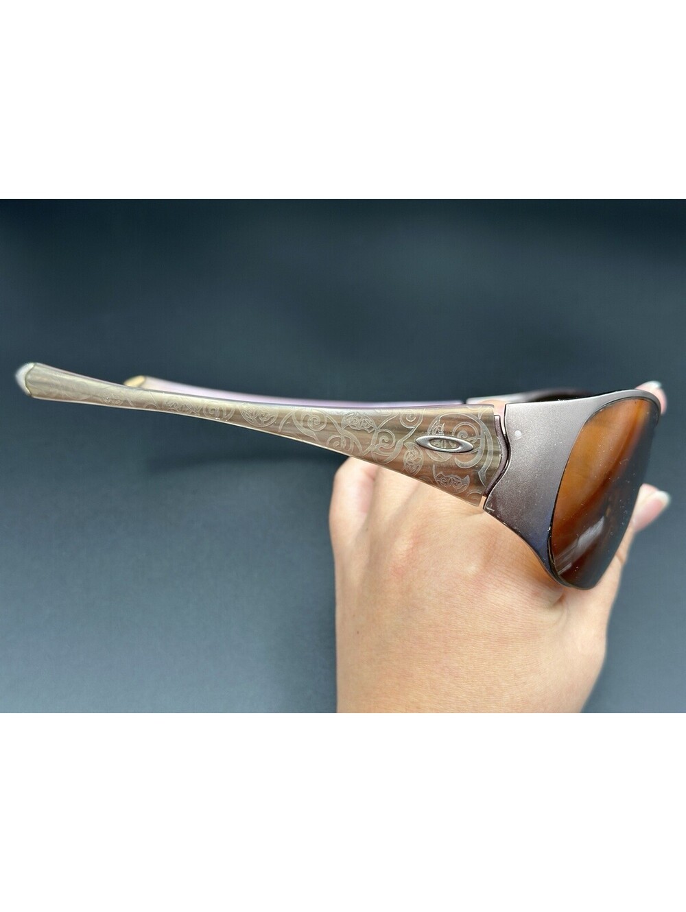 Oakley Breathless Raisin Frame - Picture 4 of 13
